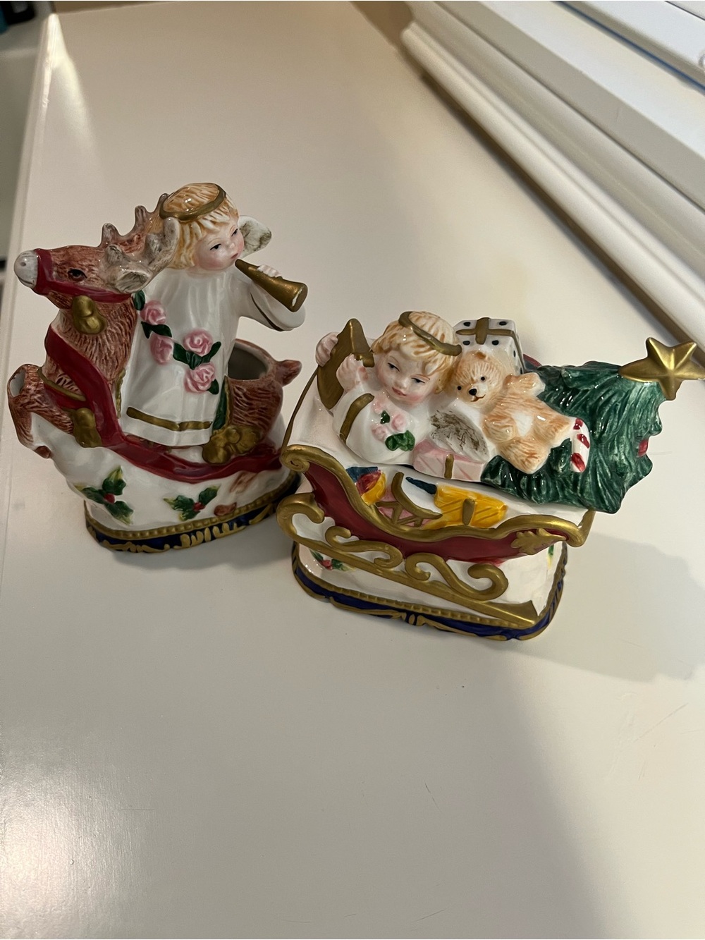 Fitz and Floyd Hand painted Sugar and creamer set